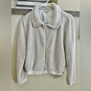 Beyond Yoga Medium White Faux Sherpa Full Zip Jacket